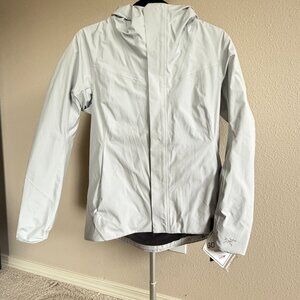 Arc’teryx Women’s Solano Hoody Light Grey Size XS – New With Tags